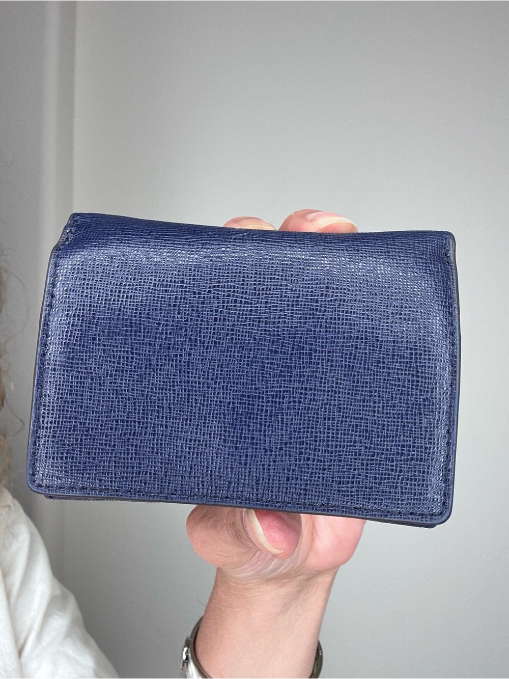 Furla Saffiano leather EUC trifold wallet Navy Blue - Picture 6 of 13
